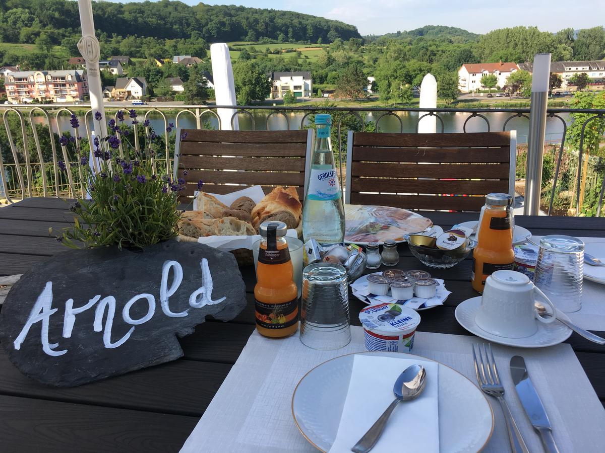 Hotel "Zur Moselterrasse" Palzem エクステリア 写真