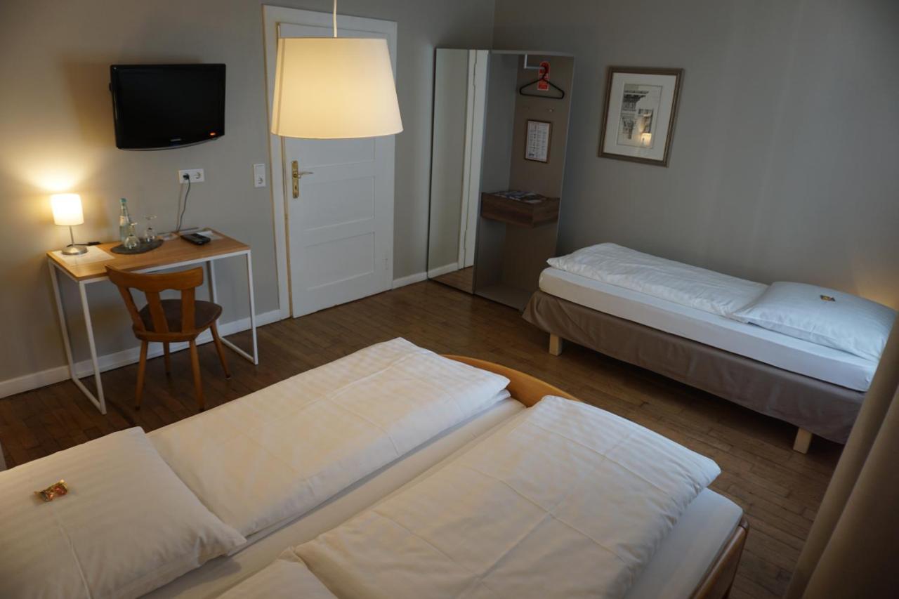 Hotel "Zur Moselterrasse" Palzem エクステリア 写真